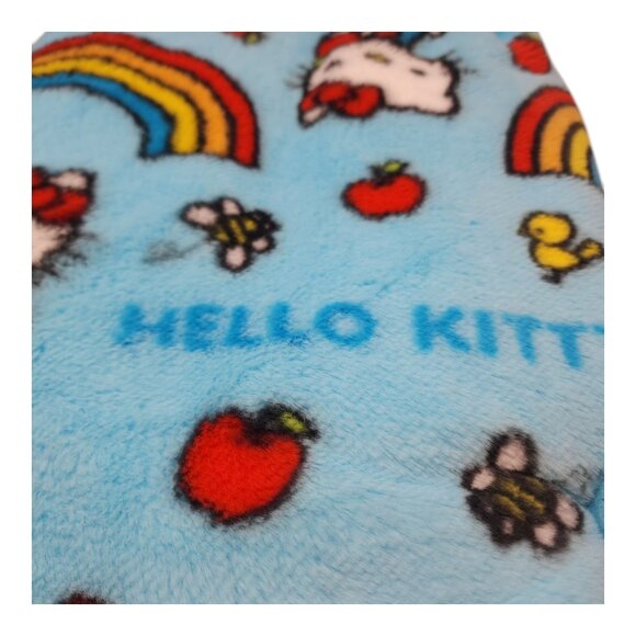 Hello Kitty Ultra Fine Faux Fur Throw 50" x 70" Rainbow Blue Red Yellow - Picture 7 of 9
